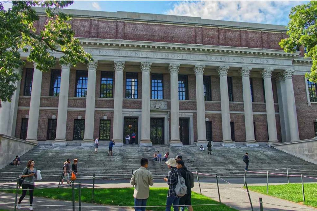 عکس دانشگاه هاروارد